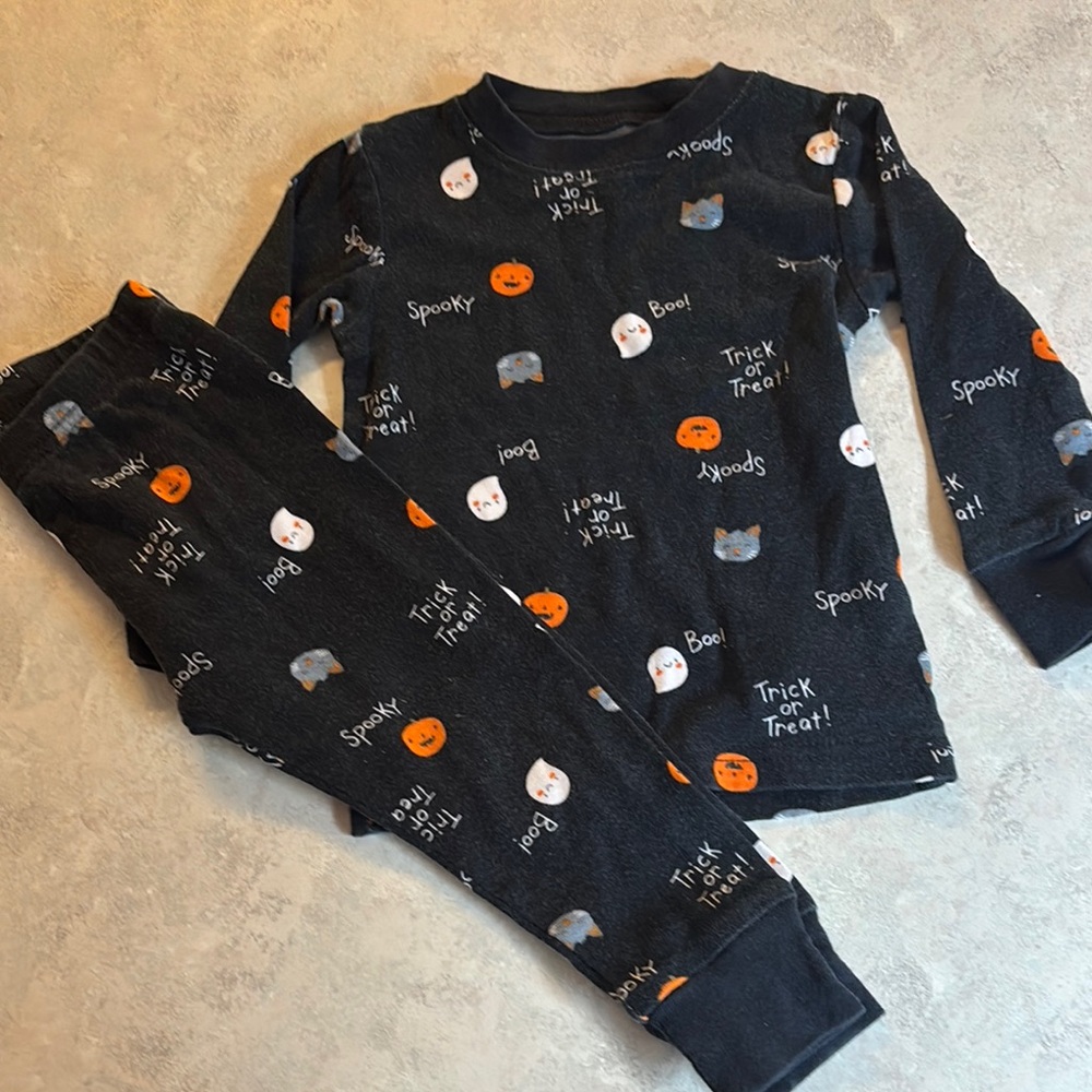 Carter's Black Halloween Pajama Set with Orange and White Accents